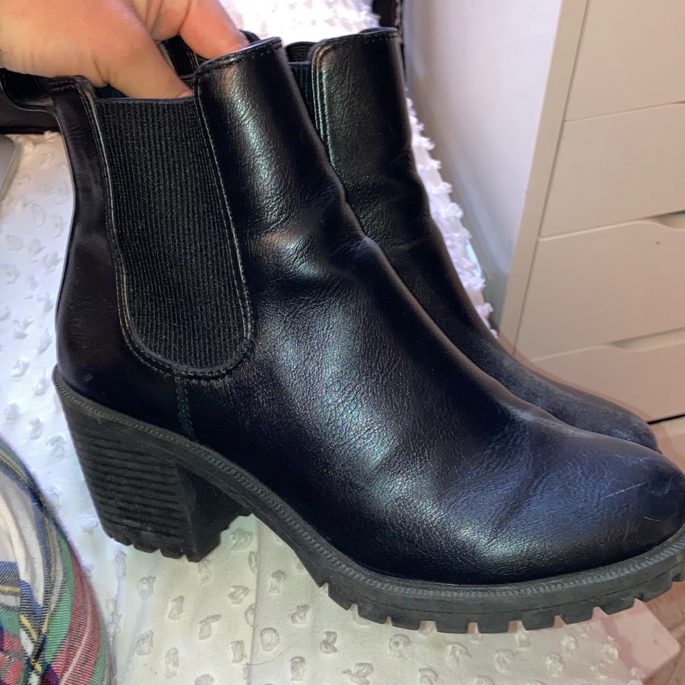 Black boots